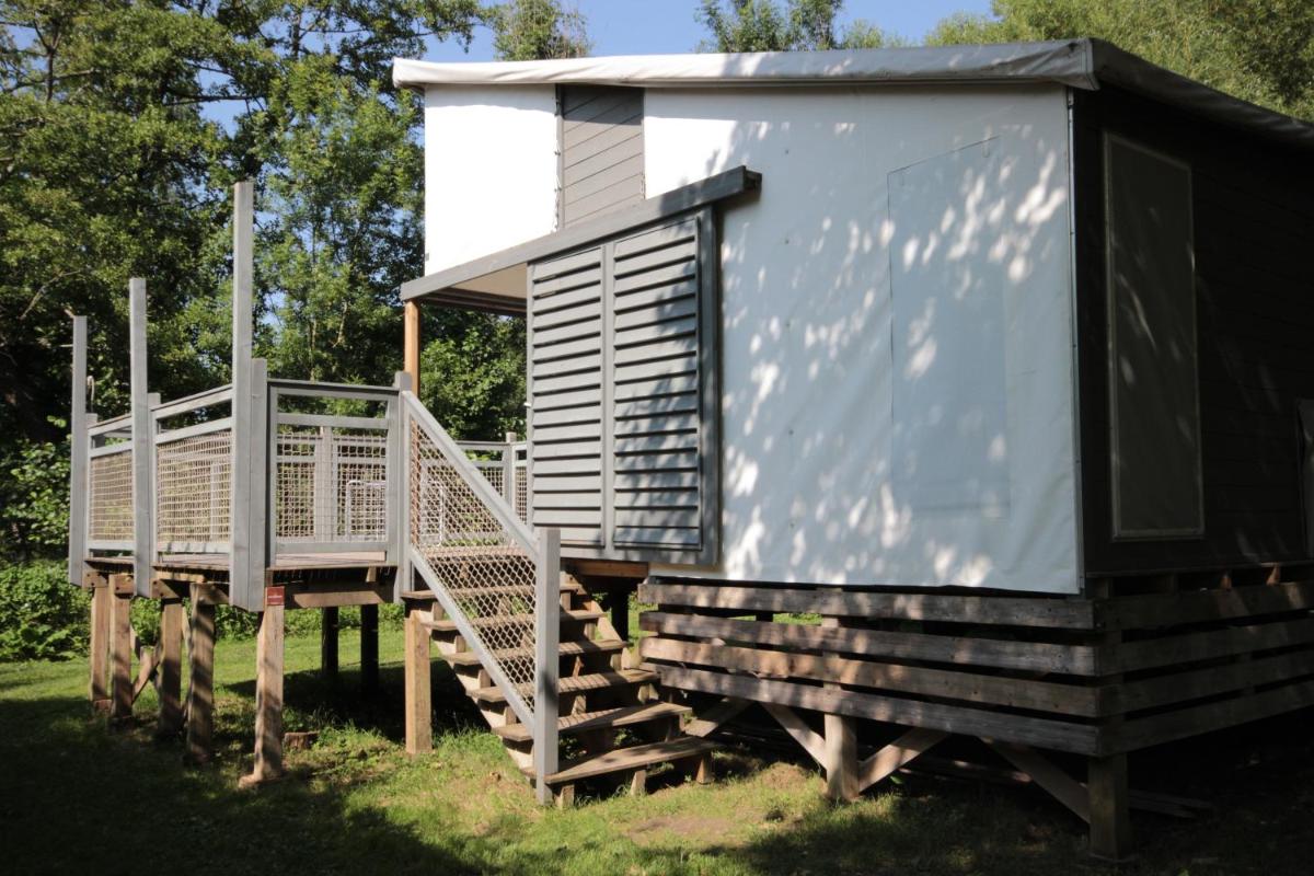 Camping L'îlot du Chail - Housity