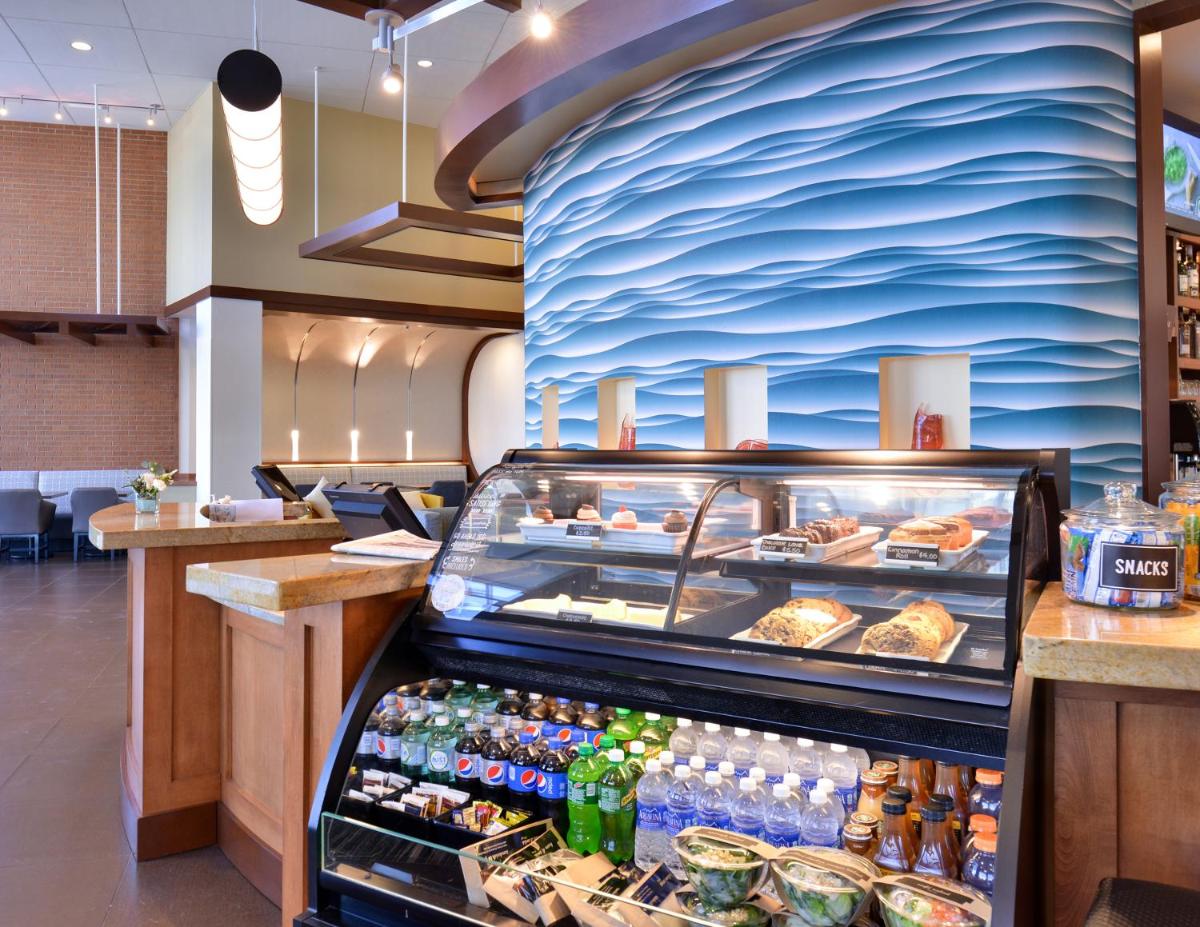 Hyatt Place Garden City - Housity