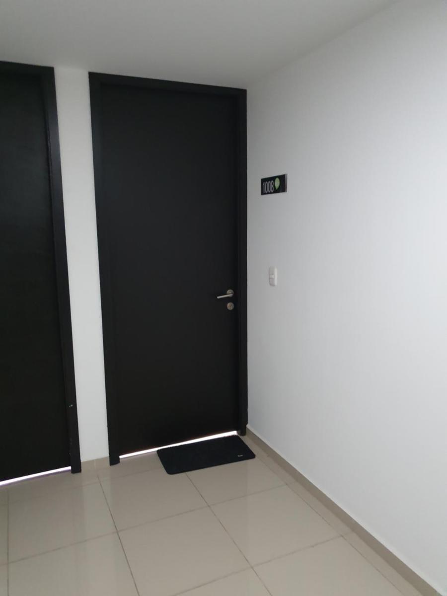 Lindo Apartamento Completo, en una muy buena zona - Housity