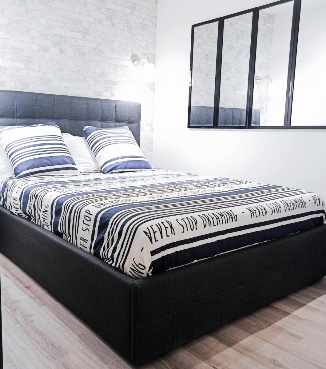Détente & Jardin By Beds4Wanderlust - Charmant T2 avec Jardin - Gare Plaisir-Grignon, Versailles 20km - Housity