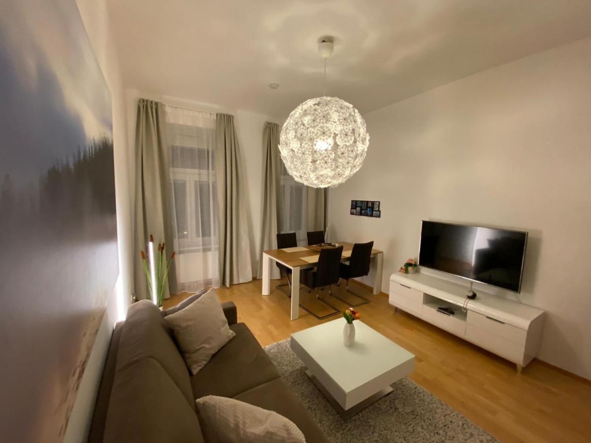 New cozy Apartment, Top location, 12 min to center - Hizvo