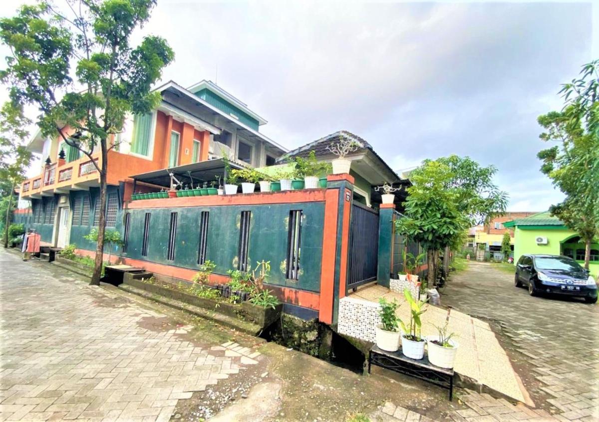 Buntusu Guest House - Housity