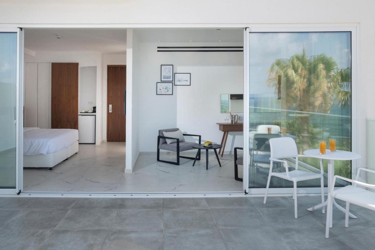 Akti Beach Hotel & Village Resort - Housity