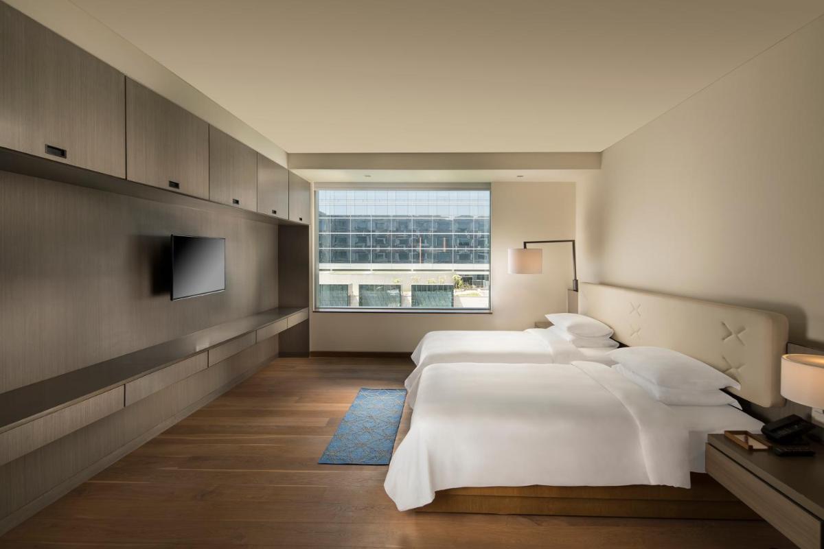 Suitetrails - Hyatt Delhi Residences