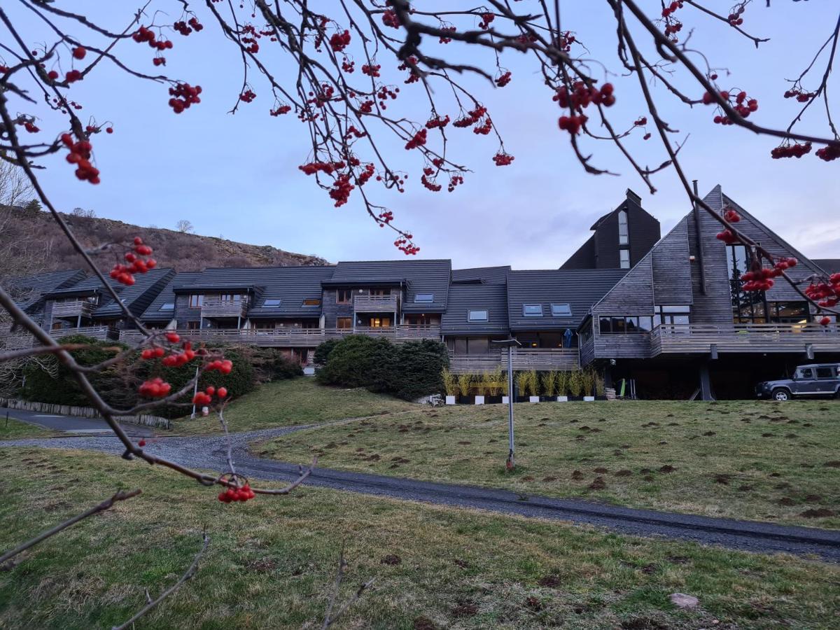 Vue générale sur la montagne ou vue sur la montagne depuis l'appart'hôtel