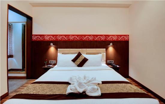 Hotel Rudra Vilas - Housity
