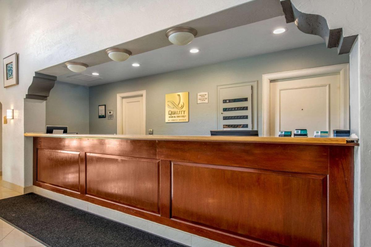 Quality Inn & Suites Jacksonville-Baymeadows - Housity