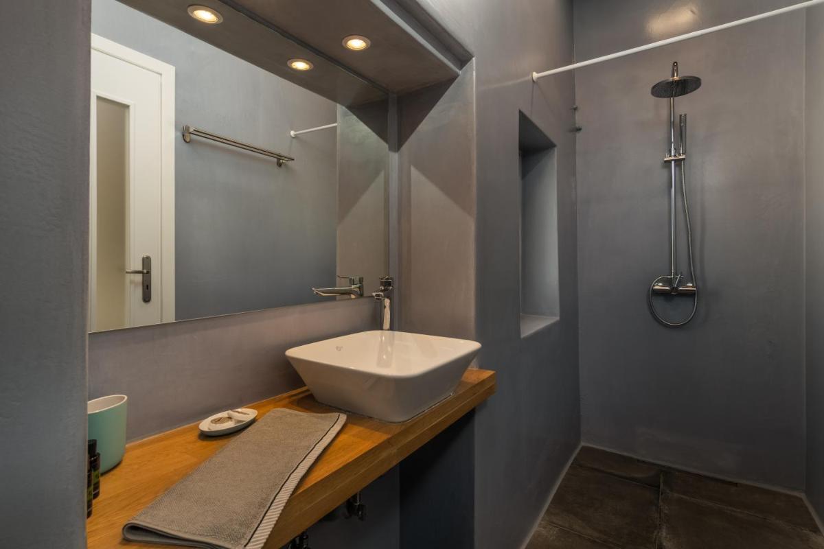 Kalivitis Boutique House - Housity