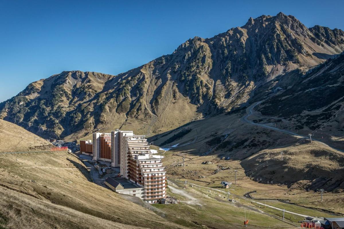 Nice flat at the heart of La Mongie in a ski-in residence - Welkeys - Housity