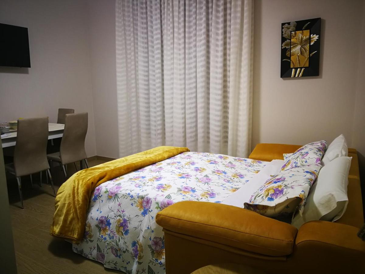 Apartamentos Playa Compostela - Housity