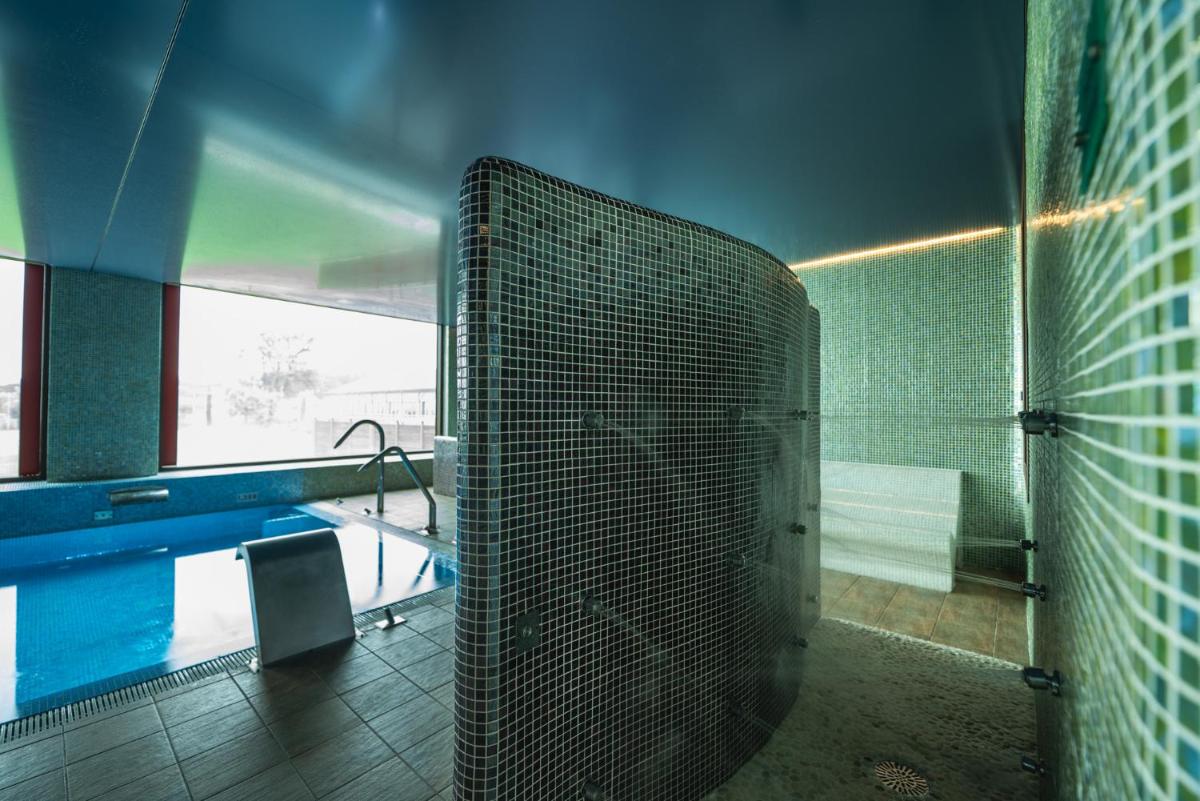Un baño de Hotel Mas Solà