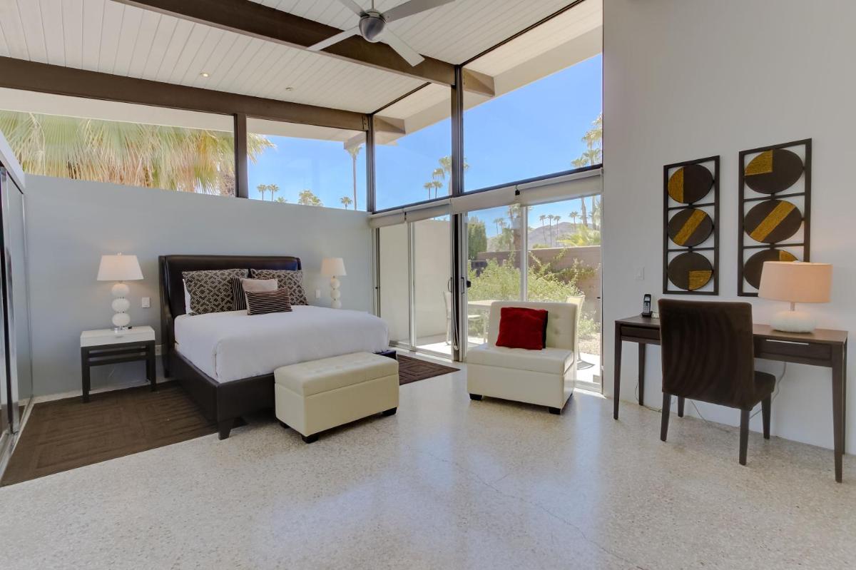 Deepwell Midcentury Butterfly by Oranj Palm - Housity