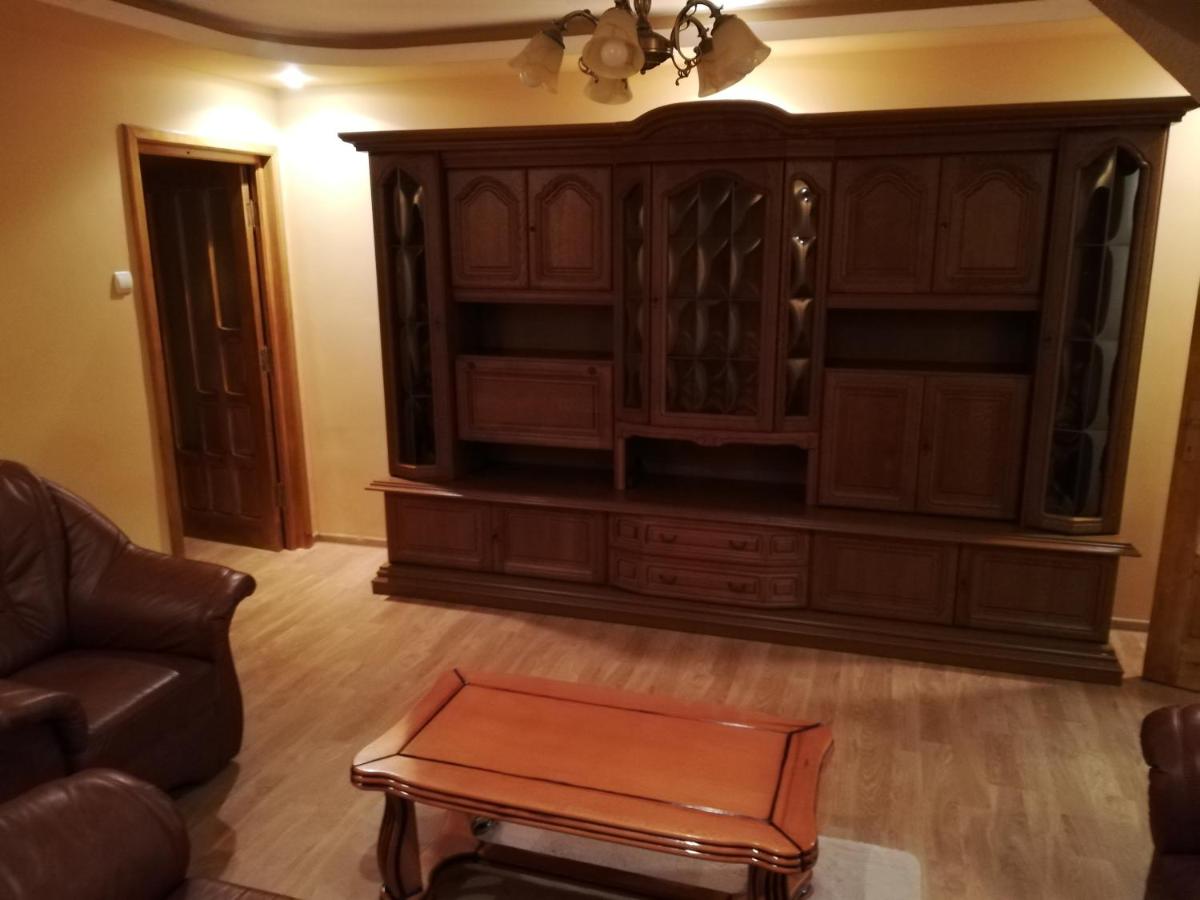 Apartament 3 camere - Hizvo