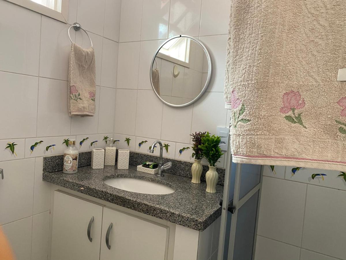 Casa em Condomínio 2 suítes casa 03 - Housity