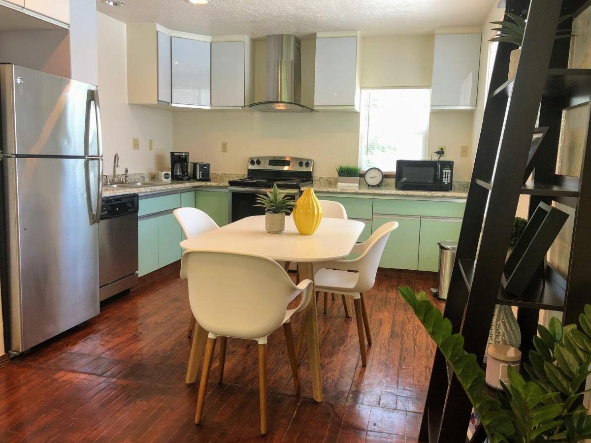 OU-Walk to Campus , Downtown ; Designer Studio - Housity