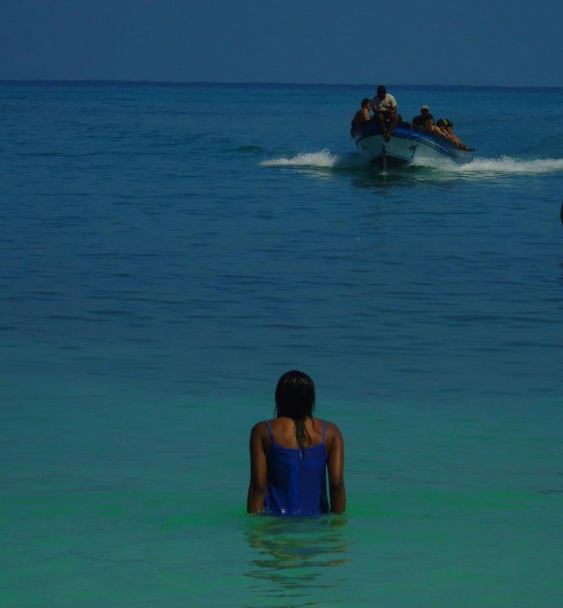 AquaMarina Hostal - Housity
