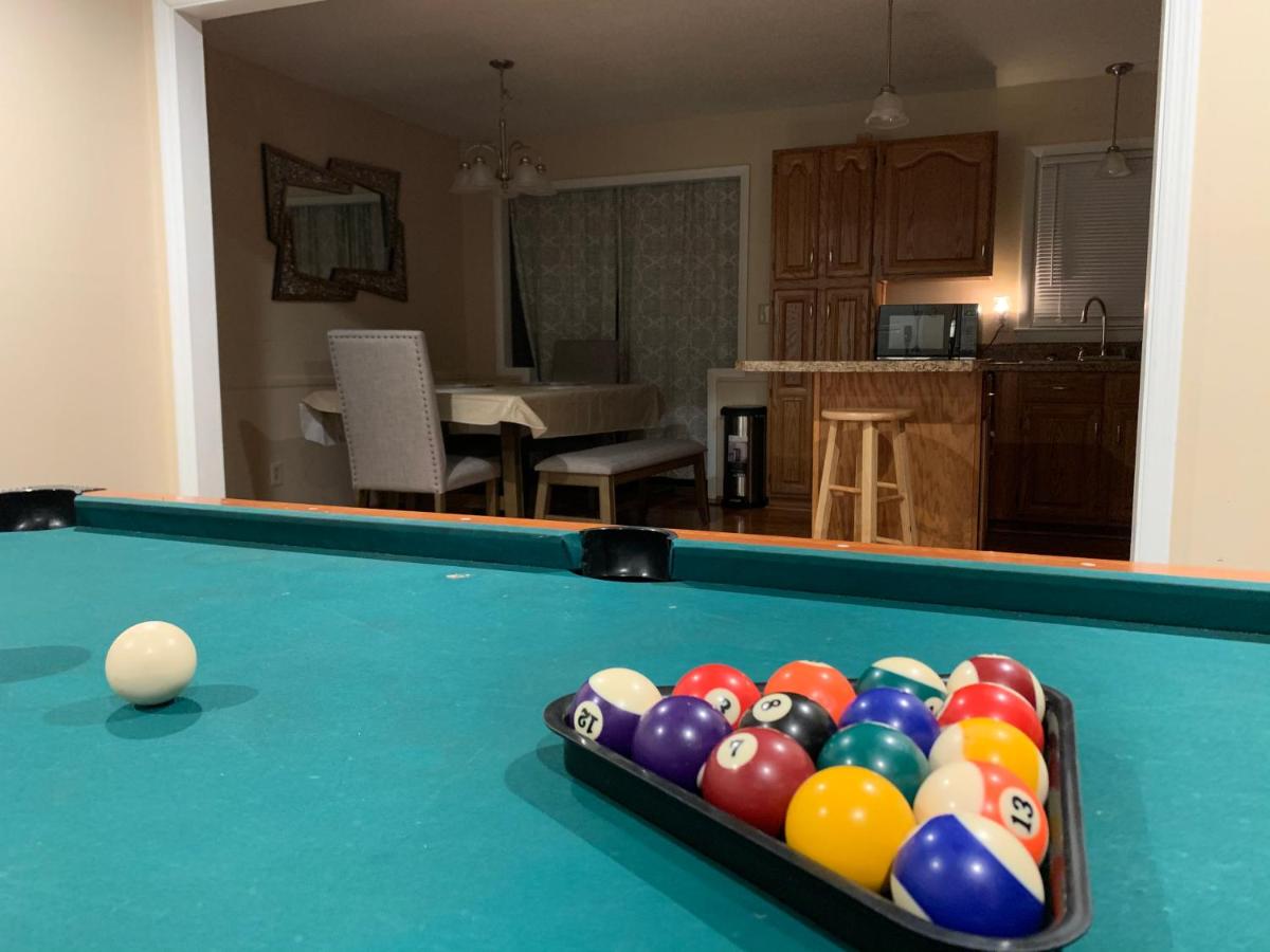 Dream Away Stay 5mins from Ft Bragg - Housity