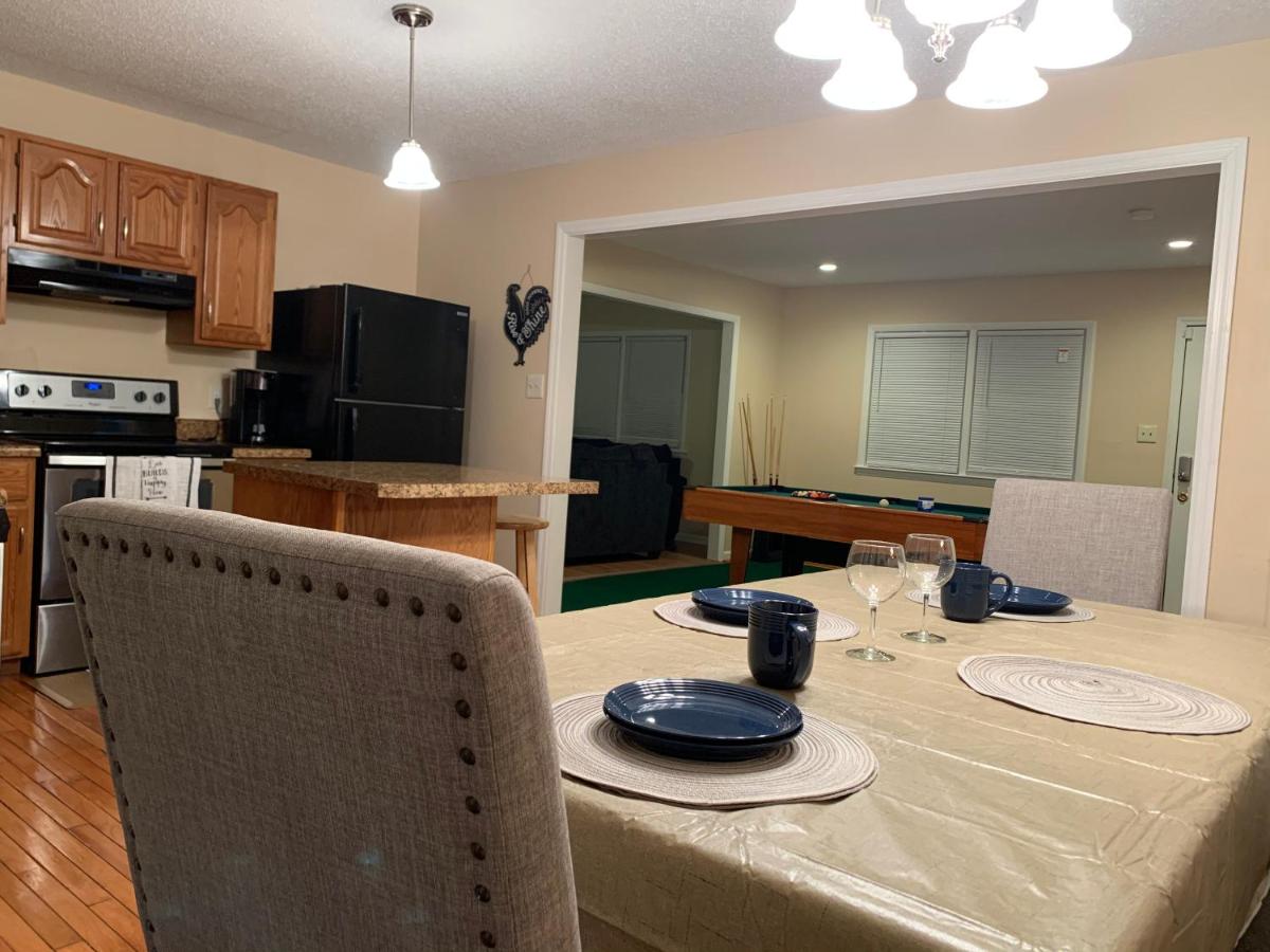 Dream Away Stay 5mins from Ft Bragg - Housity