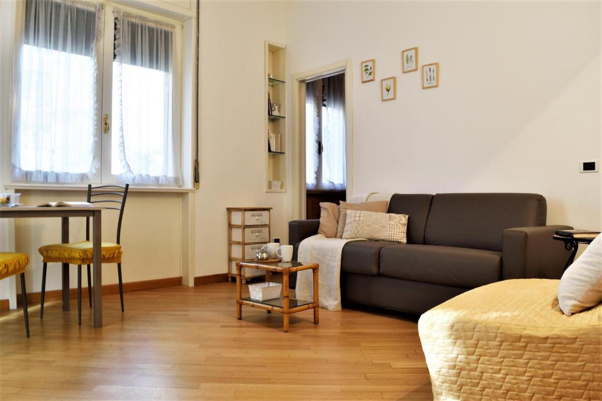 Martesana Studio Flat close to Yellow Metro - Housity