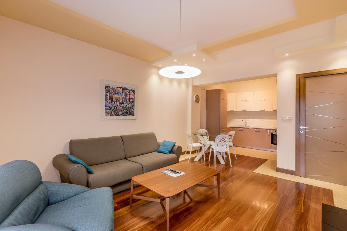 Apartments Athos - Housity