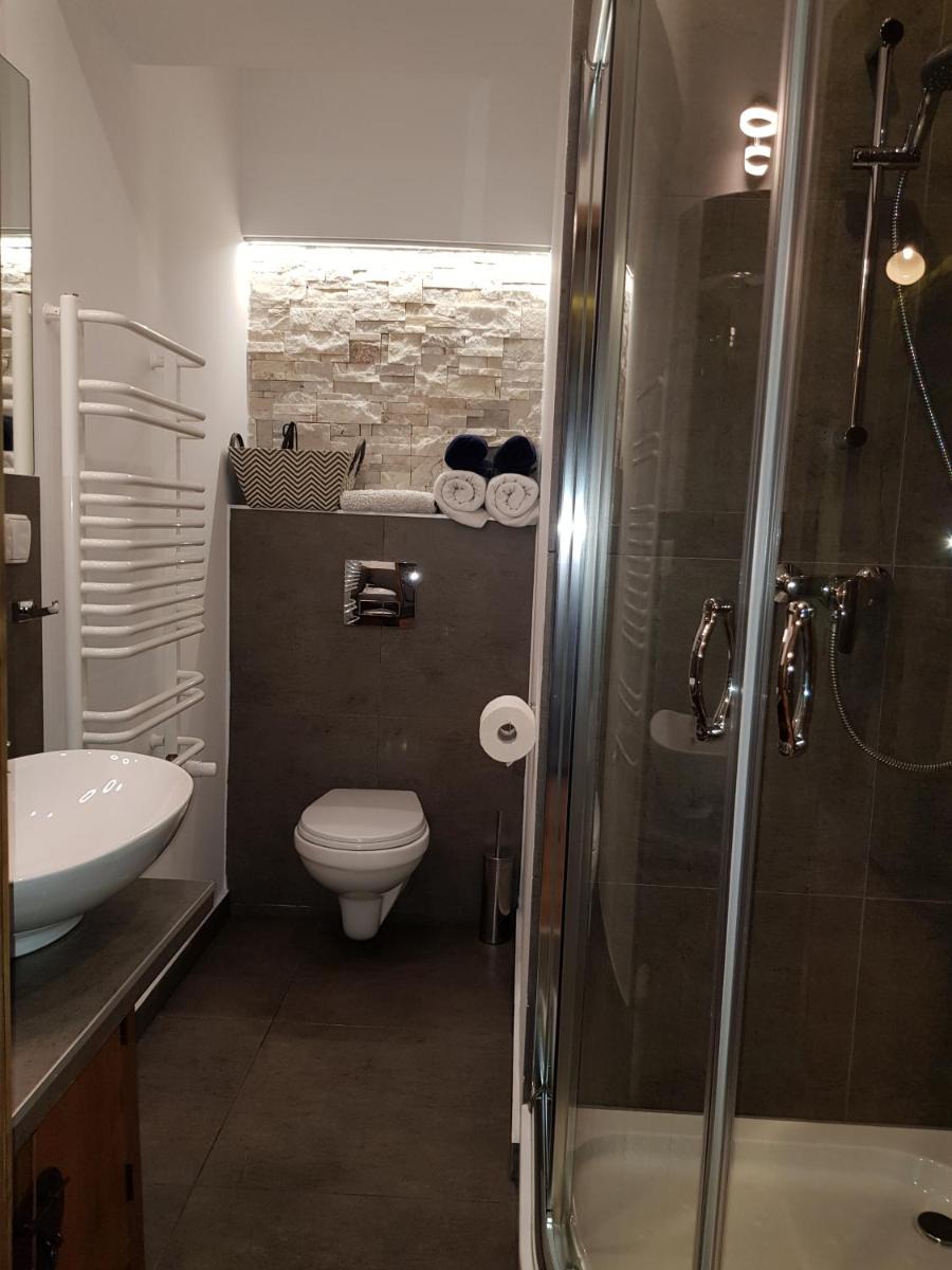 Apartamenty 33 - Housity