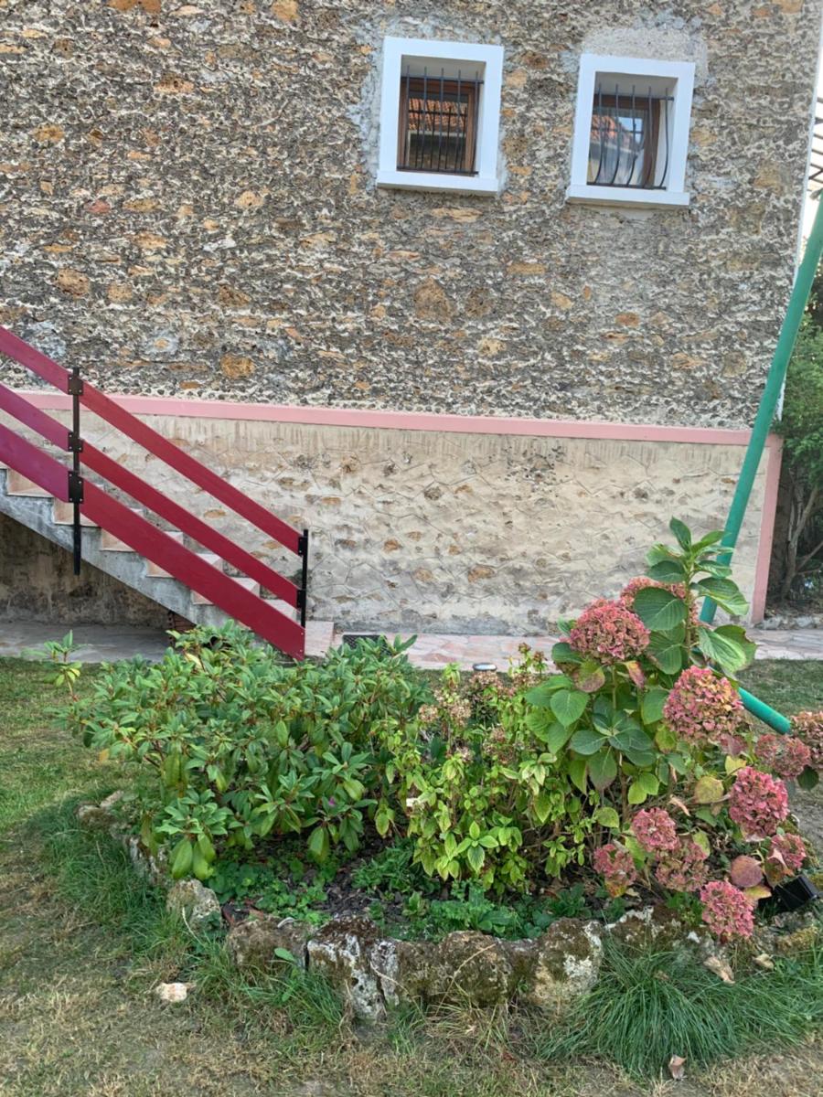Belle chambre spacieuse - Housity
