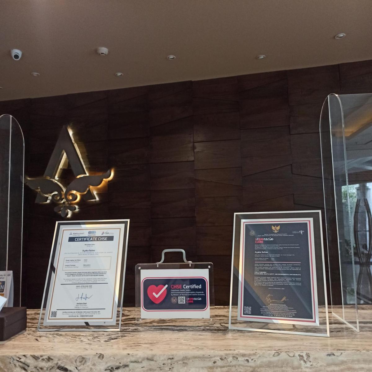 Ayaka Suites - Housity