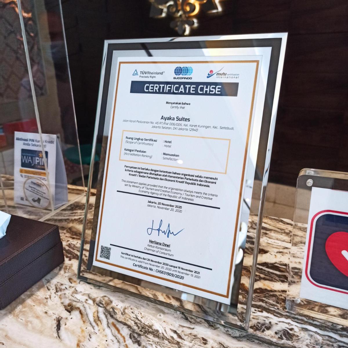 Ayaka Suites - Housity