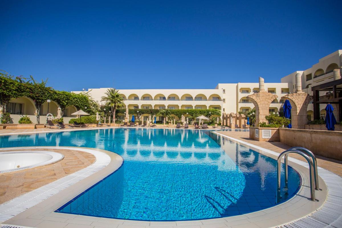 Golden Carthage Hotel Tunis - Housity