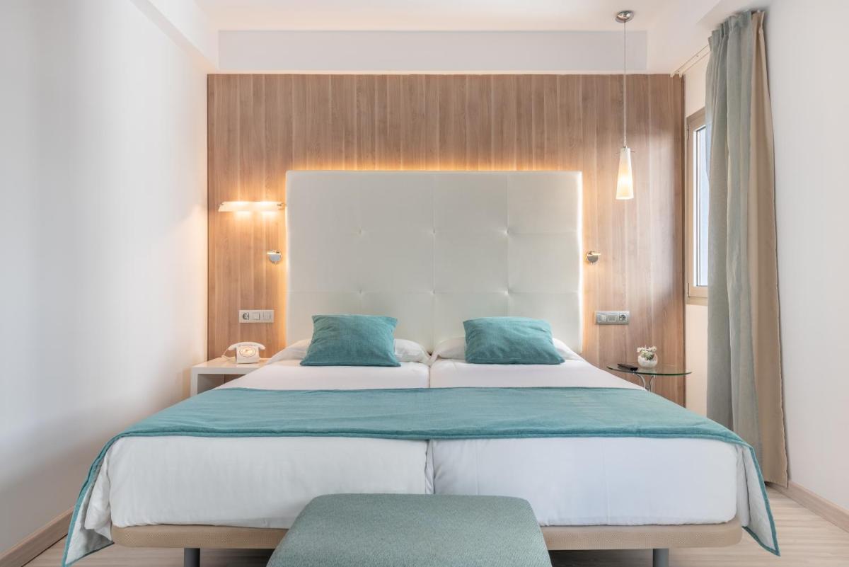 Cama o camas de una habitación en Kyrat Amarac - Adults Only