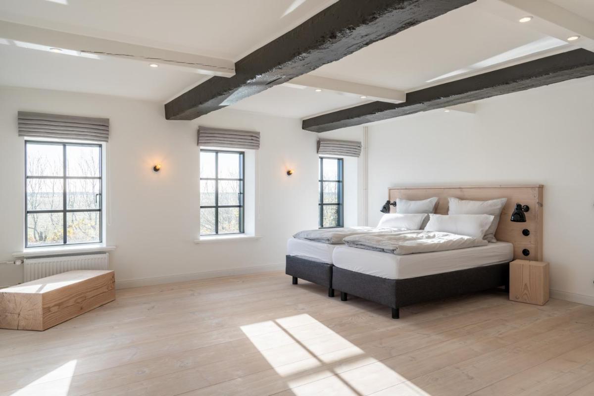 Rickmer's Hoff - Housity