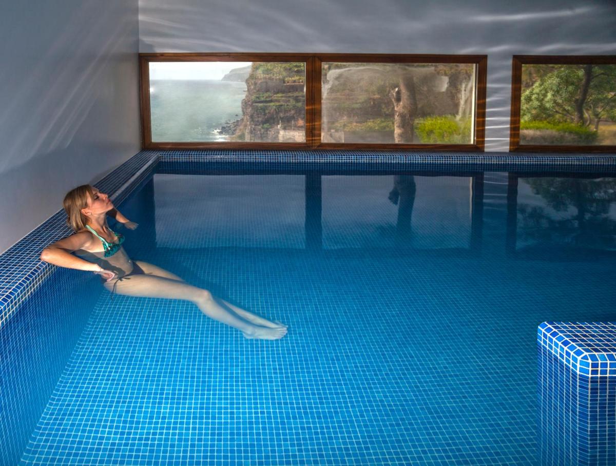 A piscina em ou perto de Estalagem Da Ponta Do Sol