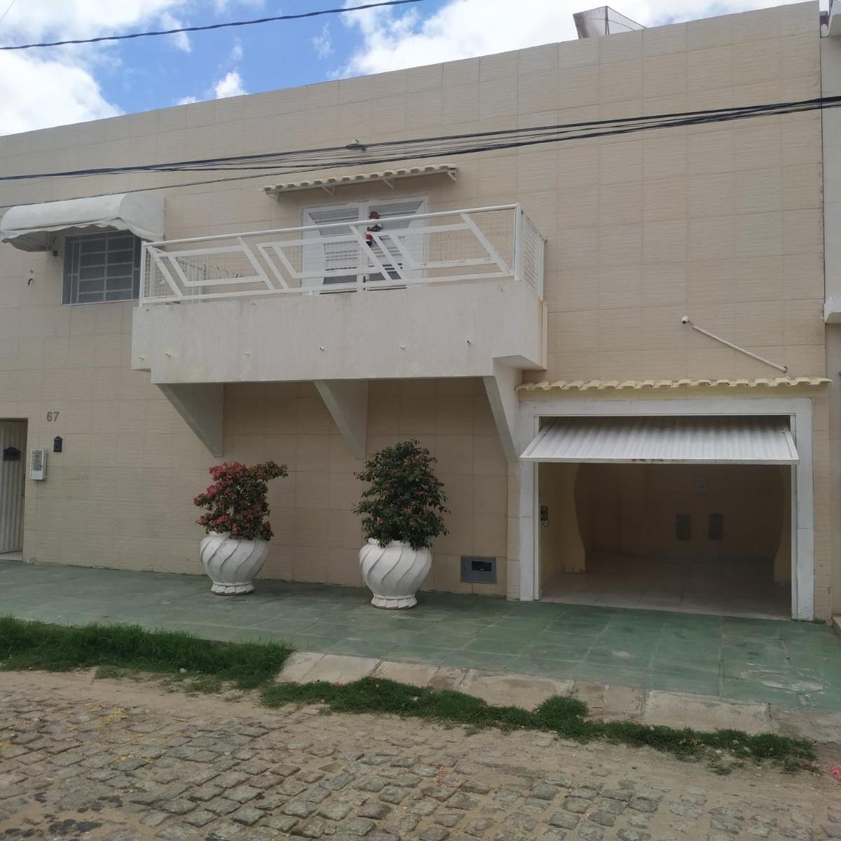 Apto Completo, privativo, garagem portao automatico - Housity