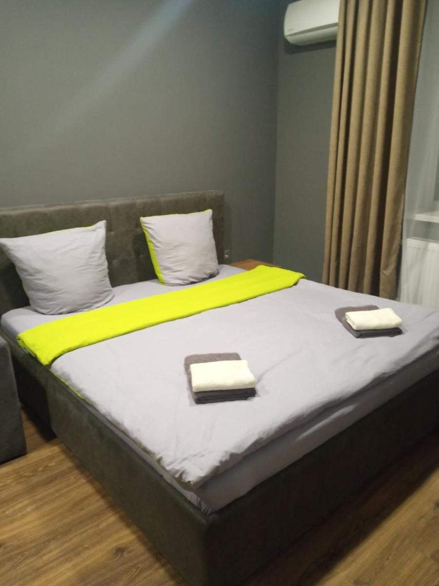 Apartment Yes 41 - Housity