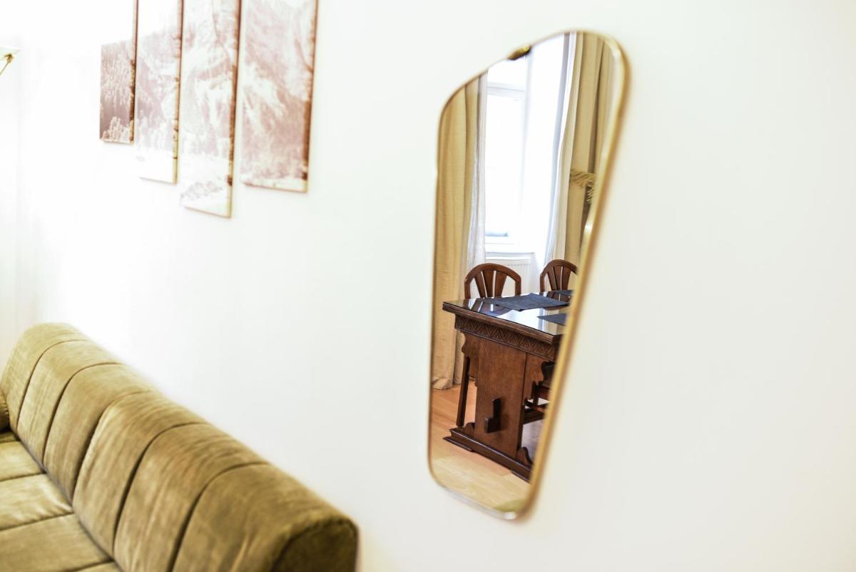 Vintage Apartment Vienna by JR City Apartments - Housity