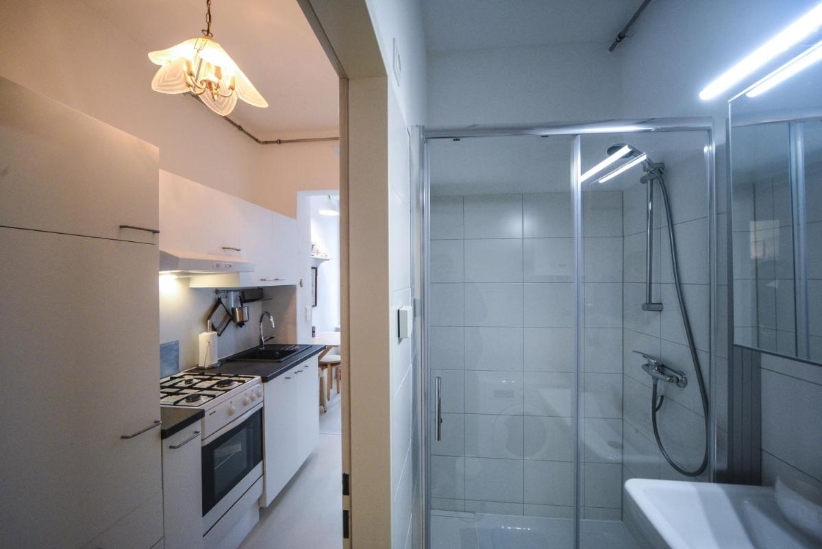 Vintage Apartment Vienna by JR City Apartments - Housity