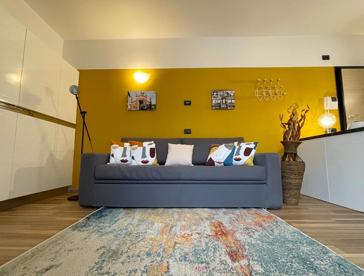 Rentopolis Apartments - Palazzo Candiani - Housity