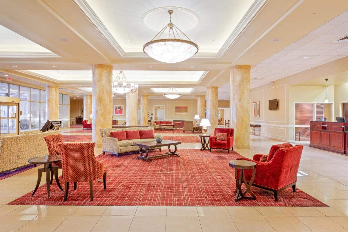 OYO Hotel St Louis Downtown City Center MO - Housity