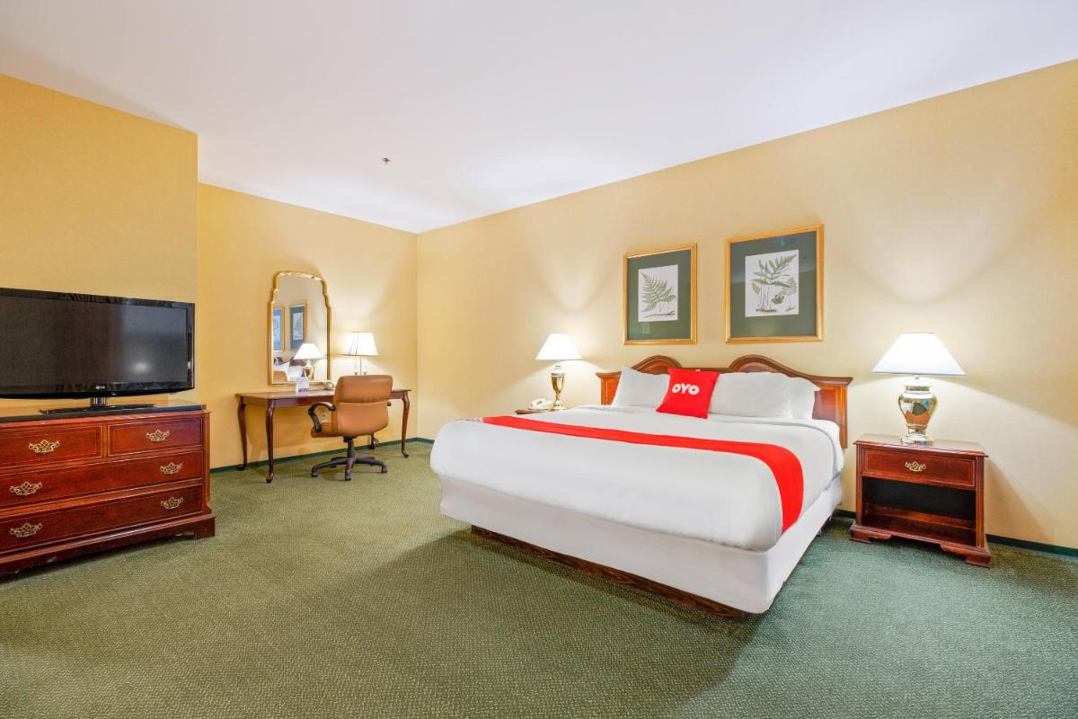 OYO Hotel St Louis Downtown City Center MO - Housity