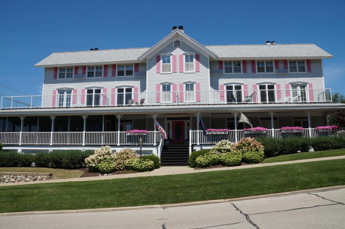 Harbor House Inn - Housity