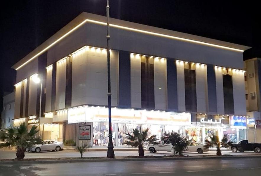 أجنحة ريحانا - Housity