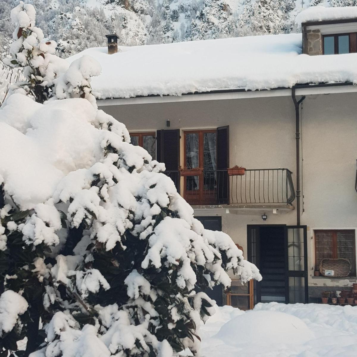 Lou Porti -Agriturismo a Monterosso Grana - Housity