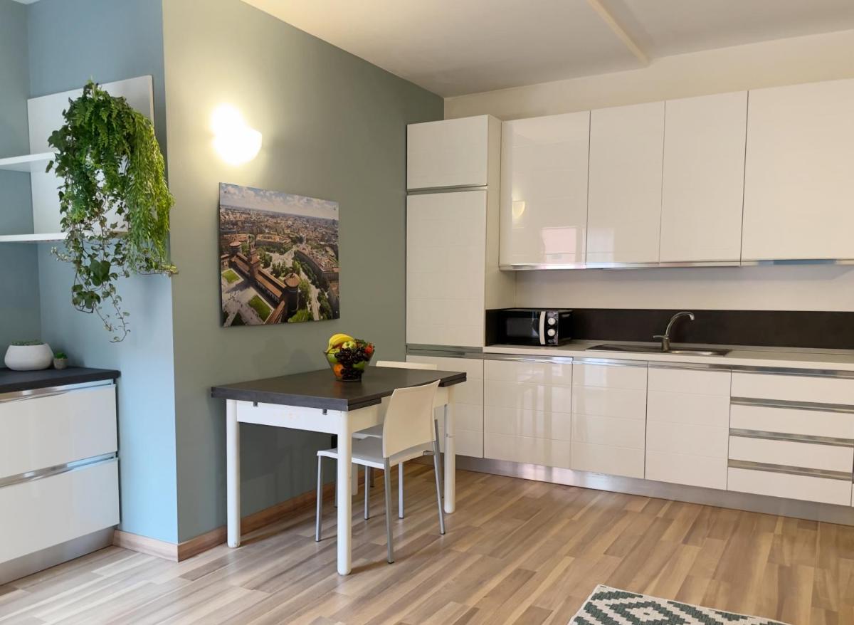 Rentopolis Apartments - Palazzo Candiani - Housity