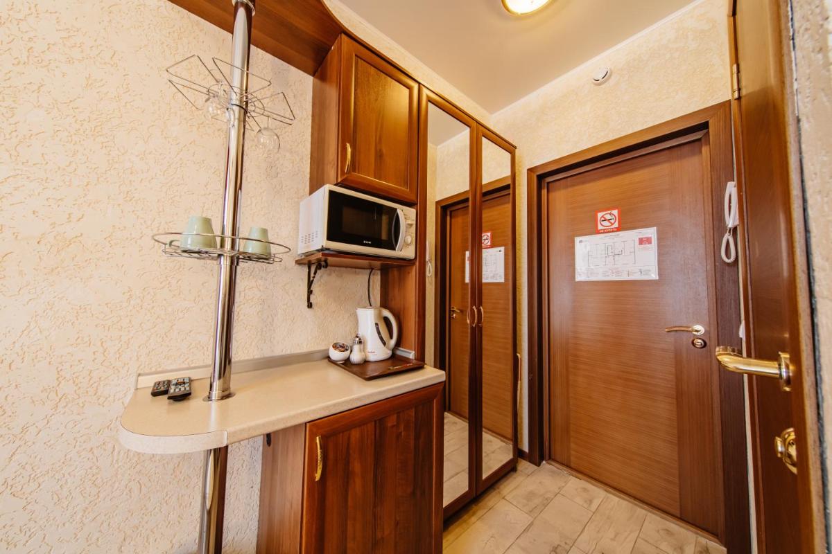 Hotel Teremok Proletarsky - Housity