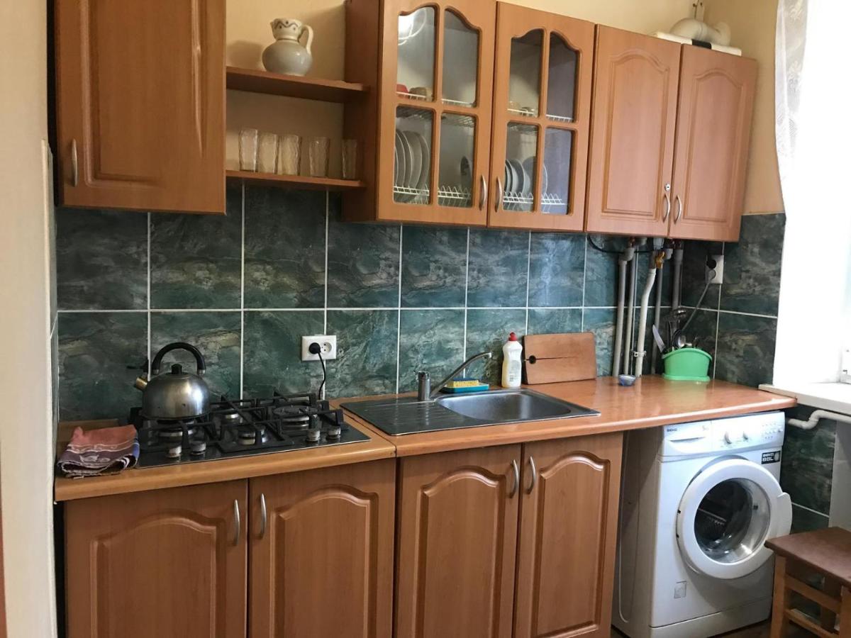 Shevchenka Guest House от 600гр 1-2-3к квартири 096-55-48-111 біля Академії - Housity