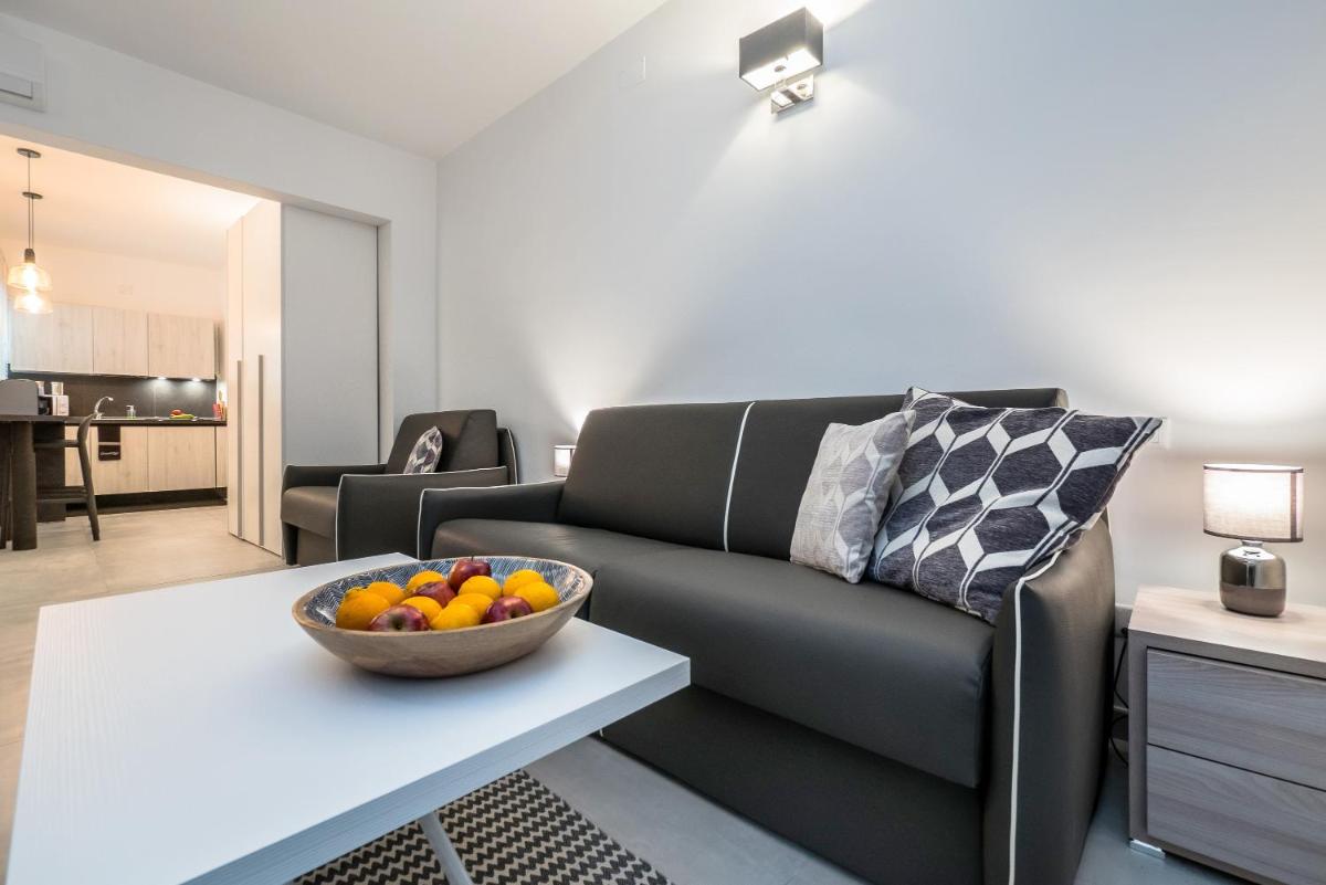 COZY studio-flat in PACEVILLE - Housity