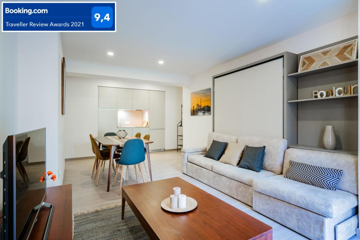 Exclusive quietness in the heart of Madrid with Public Parking, Breakfast, 2 bathrooms - Housity