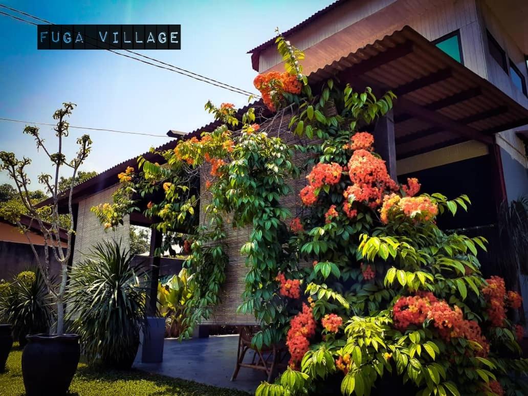 Fuga Village BeachGetaway - Housity
