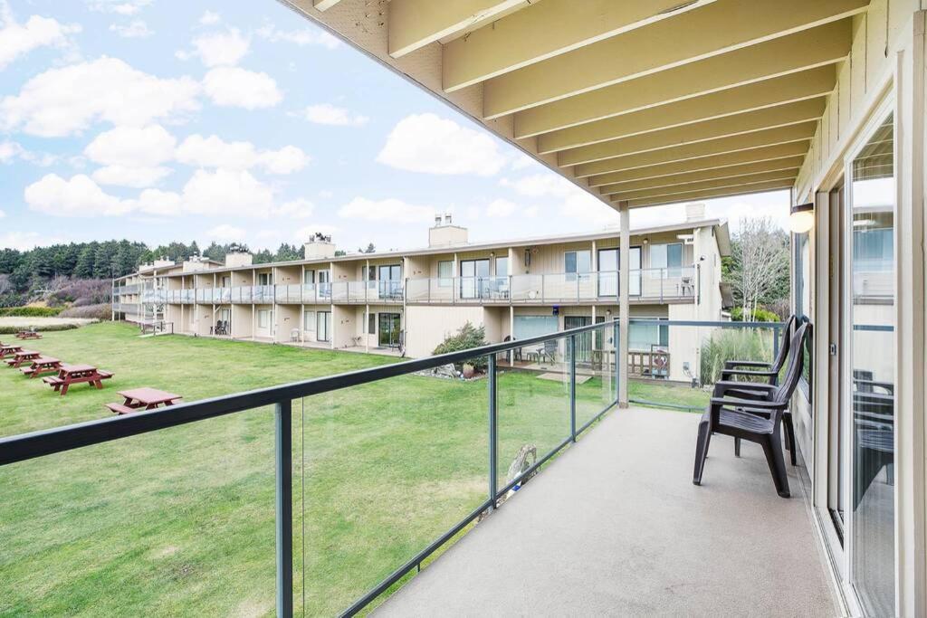 Sandpiper Condo - Housity