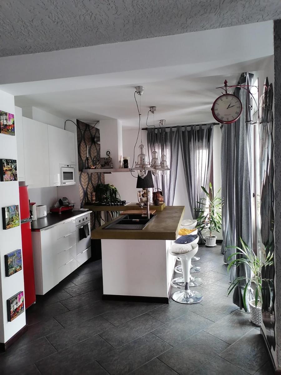 Relax - Housity